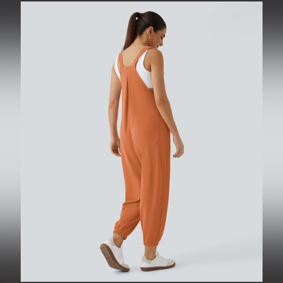 Trending Halara Overalls Size Medium - Picture 2 of 11